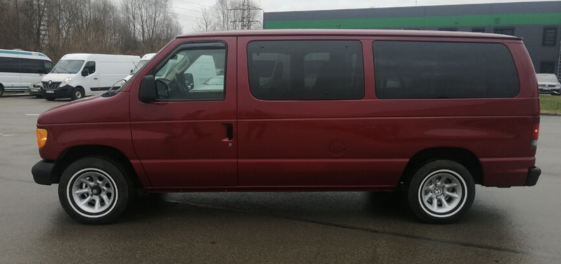 Ford Ecoline E 150